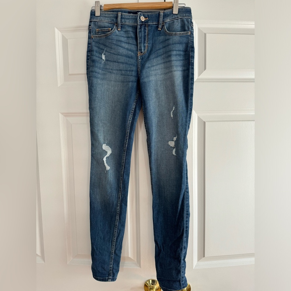 Holister Mid Rise Super Skinny jeans 27W 30L